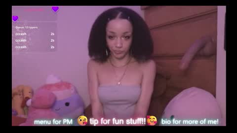 Peach online show from 03/18/26, 04:15