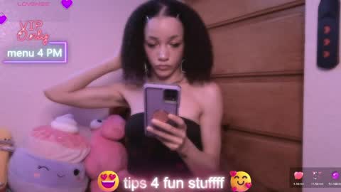 Peach online show from 05/21/26, 02:51