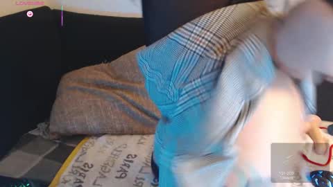 Absenta vert online show from 10/23/25, 10:30