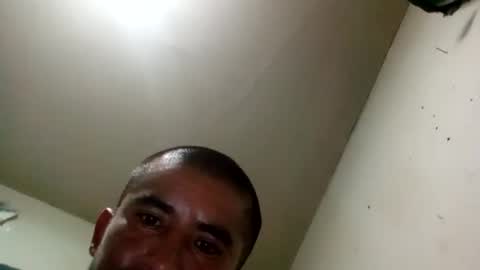 Snapshot of absltorres8 chatting on 07/12/26, 08:05 absltorres8 online show from 07/12/26, 08:05