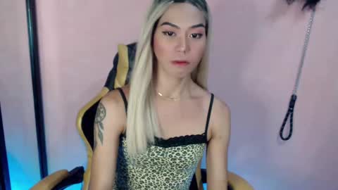 Miss Sophie online show from 02/24/25, 06:49