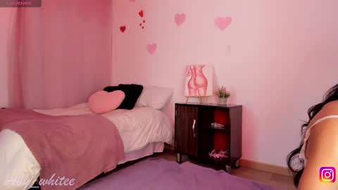   Aby   online show from 09/23/25, 01:47