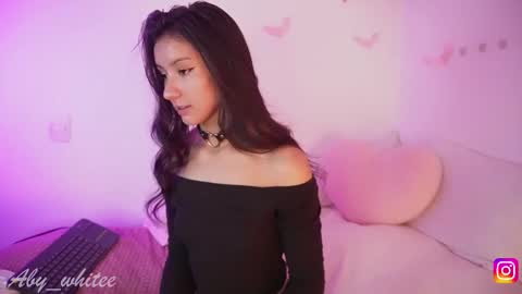   Aby   online show from 11/06/25, 05:19