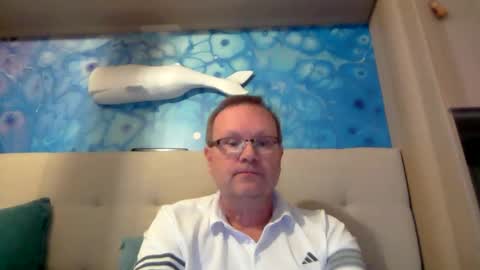 Snapshot of accel4 chatting on 12/16/25, 04:45 accel4 online show from 12/16/25, 04:45