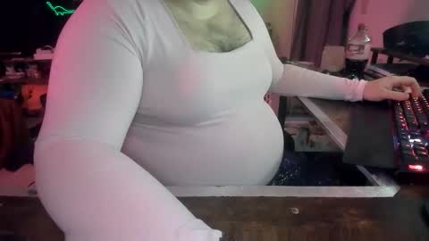 Snapshot of acedhappyman chatting on 02/10/26, 02:04 acedhappyman online show from 02/10/26, 02:04