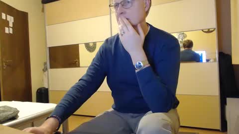 ach471 online show from 12/01/24, 04:51