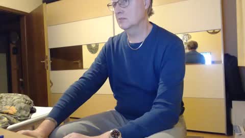 ach471 online show from 12/12/24, 07:15