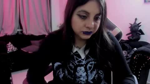 Alice online show from 03/05/26, 01:56