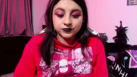 Alice online show from 04/21/26, 03:24