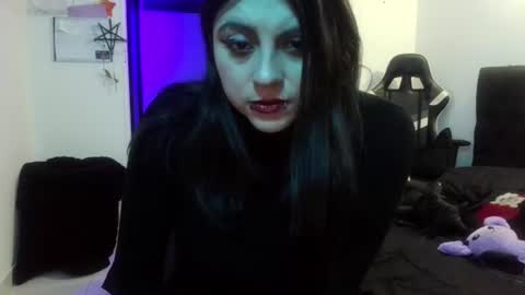 Snapshot of acid_alice666 chatting on 06/11/26, 02:22 Alice online show from 06/11/26, 02:22