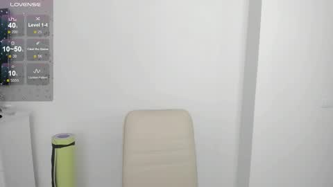 Anna FANSLY yesacid online show from 03/25/26, 08:04