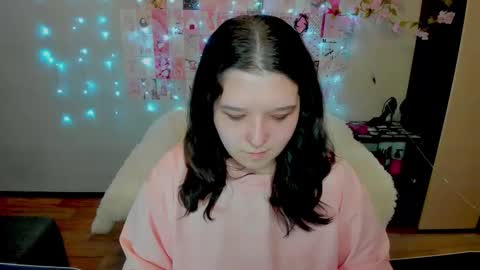 Kate online show from 04/10/26, 02:39