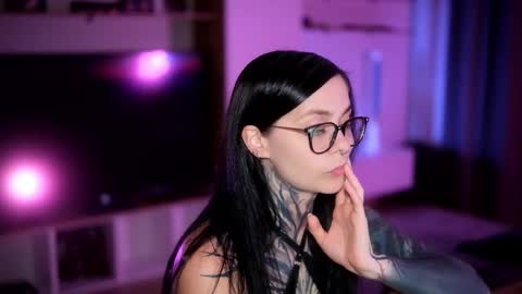 Snapshot of acid_pie chatting on 09/22/25, 06:21 acid_pie online show from 09/22/25, 06:21