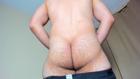 Snapshot of ackerman_eren_ chatting on 01/08/25, 01:20 R. online show from 01/08/25, 01:20