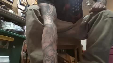 Snapshot of act_right_dub420 chatting on 02/03/25, 07:10 act_right_dub420 online show from 02/03/25, 07:10