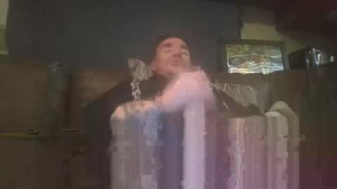 Snapshot of act_right_dub420 chatting on 10/16/25, 02:34 act_right_dub420 online show from 10/16/25, 02:34