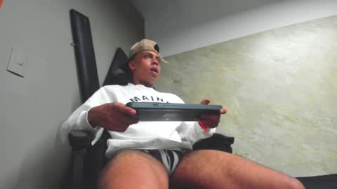 ada_brooke online show from 01/30/25, 03:55