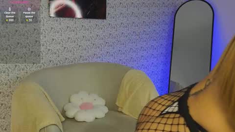 Snapshot of adablue25 chatting on 02/21/26, 03:29 Ada Blue online show from 02/21/26, 03:29