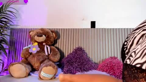 Snapshot of adalina_rusel chatting on 05/12/26, 11:18 online show from 05/12/26, 11:18
