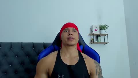 adam boss online show from 10/31/25, 06:47