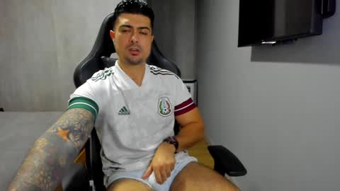 adam clarke online show from 02/08/25, 06:12