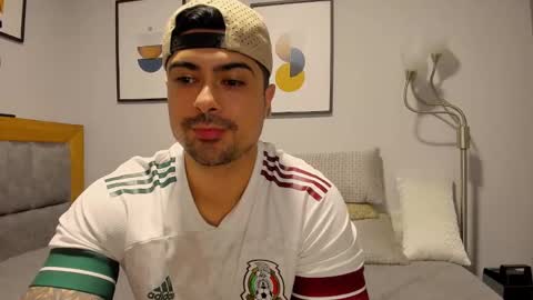 adam clarke online show from 02/12/25, 07:34