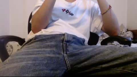 Snapshot of adam_evehotroom chatting on 12/05/24, 10:12 adam_evehotroom online show from 12/05/24, 10:12
