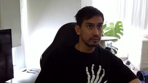 Snapshot of adam_evehotroom chatting on 10/05/25, 04:49 adam_evehotroom online show from 10/05/25, 04:49