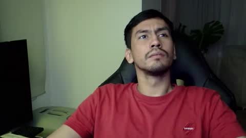 Snapshot of adam_evehotroom chatting on 10/20/25, 03:29 adam_evehotroom online show from 10/20/25, 03:29