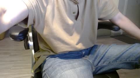 adam_evehotroom online show from 01/11/26, 12:04