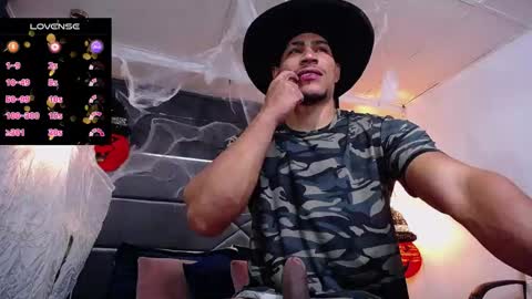 adam_fit19cm online show from 10/31/25, 02:18