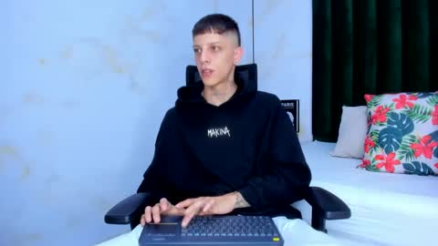 Adam online show from 01/22/25, 07:45