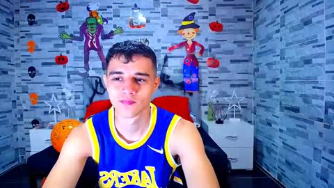 adam hot11 online show from 10/12/25, 10:42