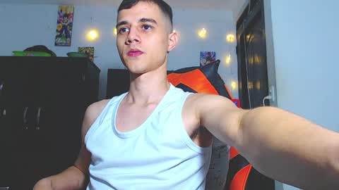 adam hot11 online show from 04/01/26, 03:18