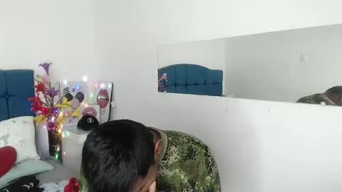 adam_morgan2 online show from 11/26/25, 04:57