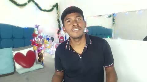 adam_morgan2 online show from 12/04/25, 04:22