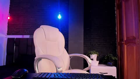 Snapshot of adam_piarse chatting on 12/04/24, 11:46 adam_piarse online show from 12/04/24, 11:46