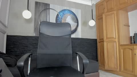 Snapshot of adam_piarse chatting on 01/03/25, 05:06 adam_piarse online show from 01/03/25, 05:06