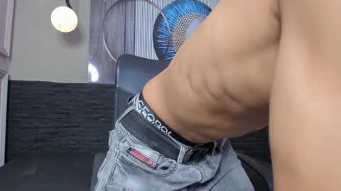 Snapshot of adam_piarse chatting on 01/11/25, 05:52 adam_piarse online show from 01/11/25, 05:52