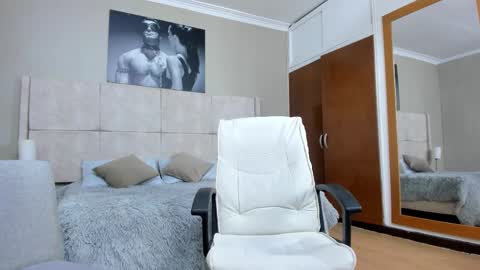 Snapshot of adam_piarse chatting on 10/14/25, 12:50 adam_piarse online show from 10/14/25, 12:50