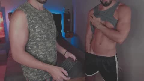 Snapshot of adam_scar chatting on 12/01/25, 10:48 Hello welcome 3 online show from 12/01/25, 10:48