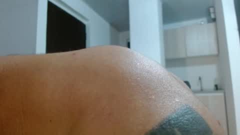 adam shilder7 online show from 02/09/26, 08:46