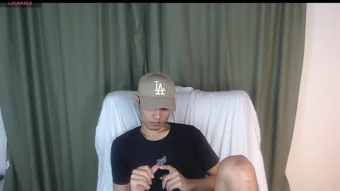 adam_sinclair online show from 11/04/25, 04:11