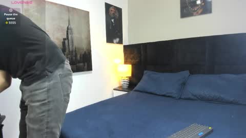 adam_walker_1 online show from 03/31/26, 01:44