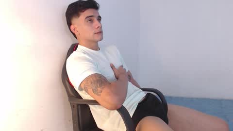 Hello guys excuse my absence I will be absent for several days for health reasons I hope you understand thank you very much. online show from 11/20/25, 05:07