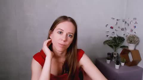 Snapshot of adamais_ chatting on 06/13/26, 06:33 adamais_ online show from 06/13/26, 06:33