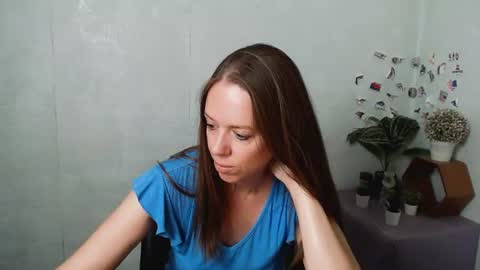 Snapshot of adamais_ chatting on 06/18/26, 09:14 adamais_ online show from 06/18/26, 09:14