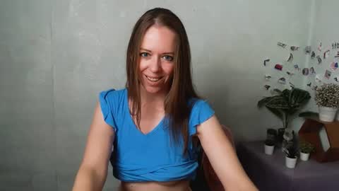 Snapshot of adamais_ chatting on 06/22/26, 03:25 adamais_ online show from 06/22/26, 03:25
