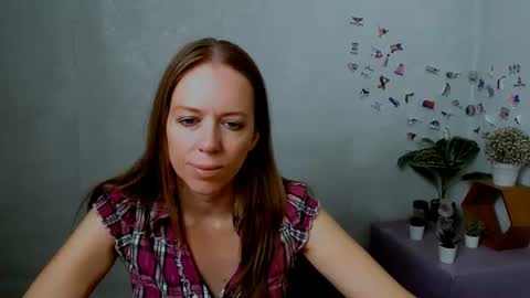 Snapshot of adamais_ chatting on 07/05/26, 04:41 adamais_ online show from 07/05/26, 04:41