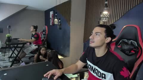 adam and Sara online show from 04/02/26, 05:10